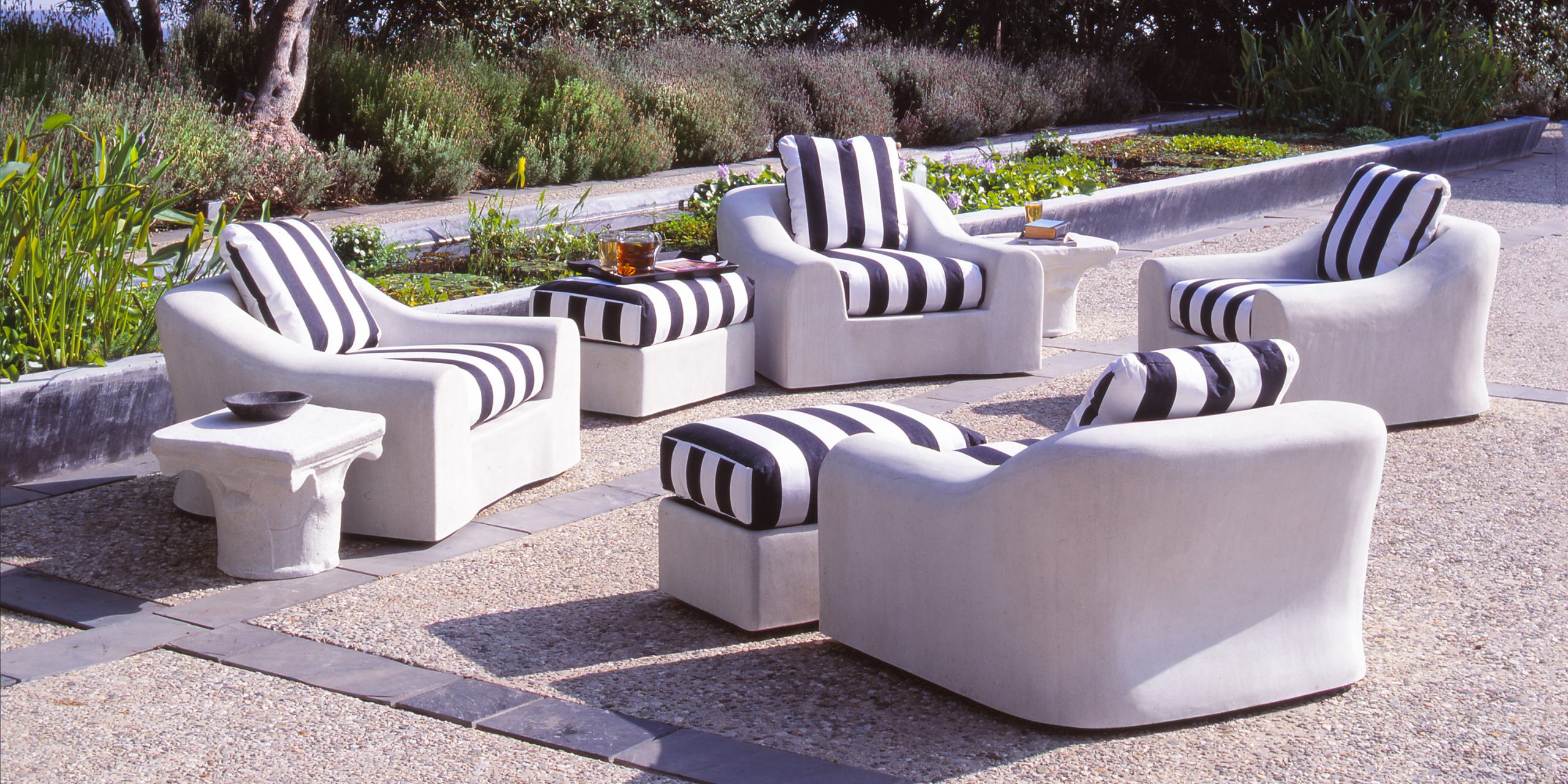 JENNIFER OTTOMAN | Michael Taylor Designs